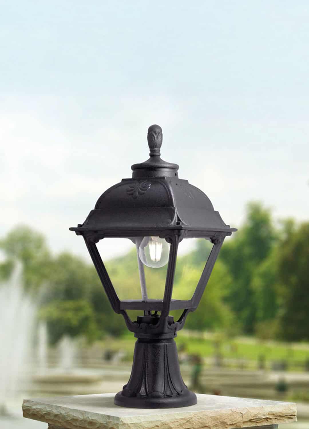 Stalp de iluminat ornamental pentru gradina echipat, 0.5ml, E27, Fumagalli, Cefa, Minilot