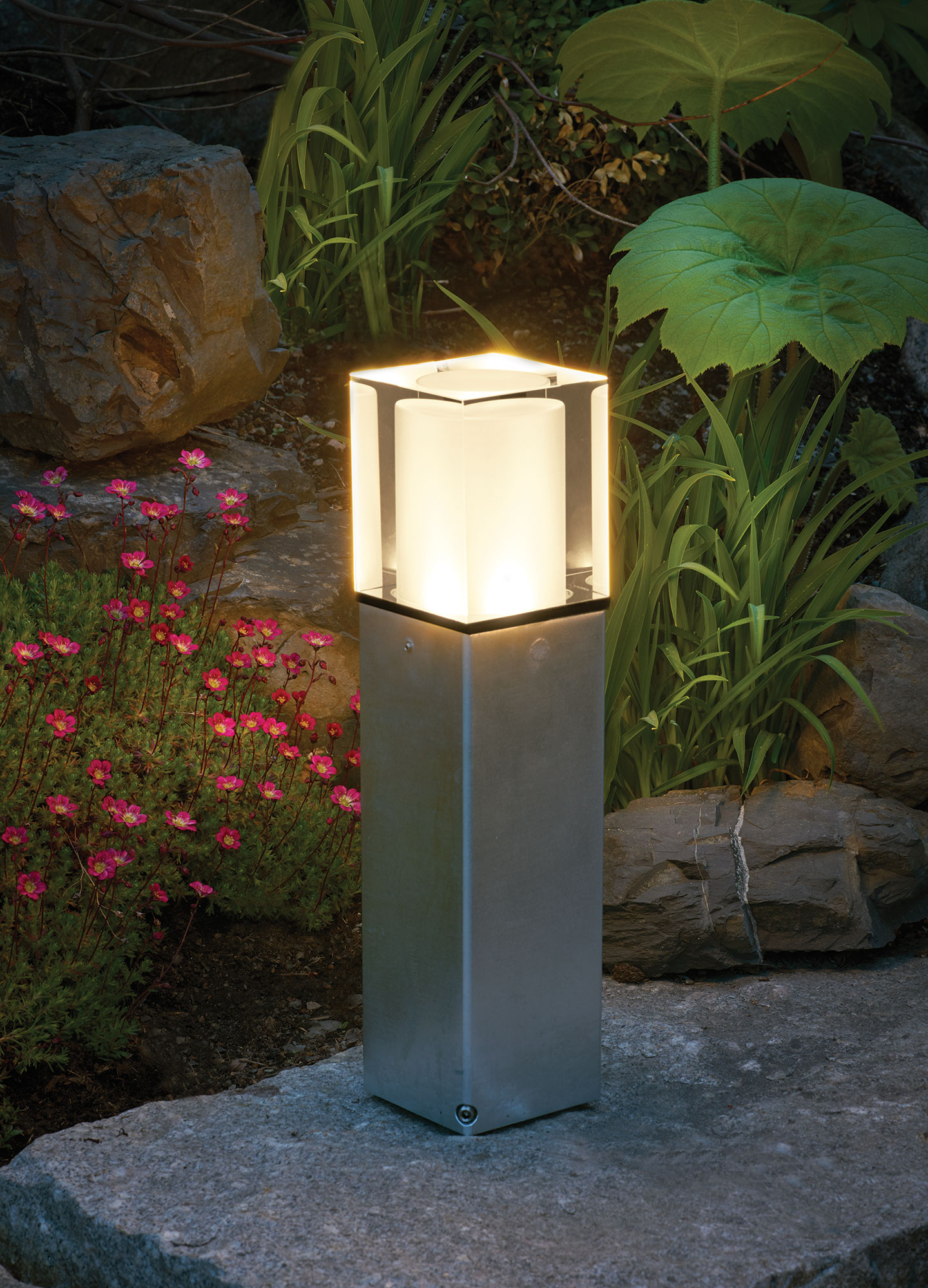 Stalp de iluminat ornamental pentru gradina echipat, galvanizat, 0.37ml, LED, 4W, 4000K, dimabil, Norlys, Arendal Mini