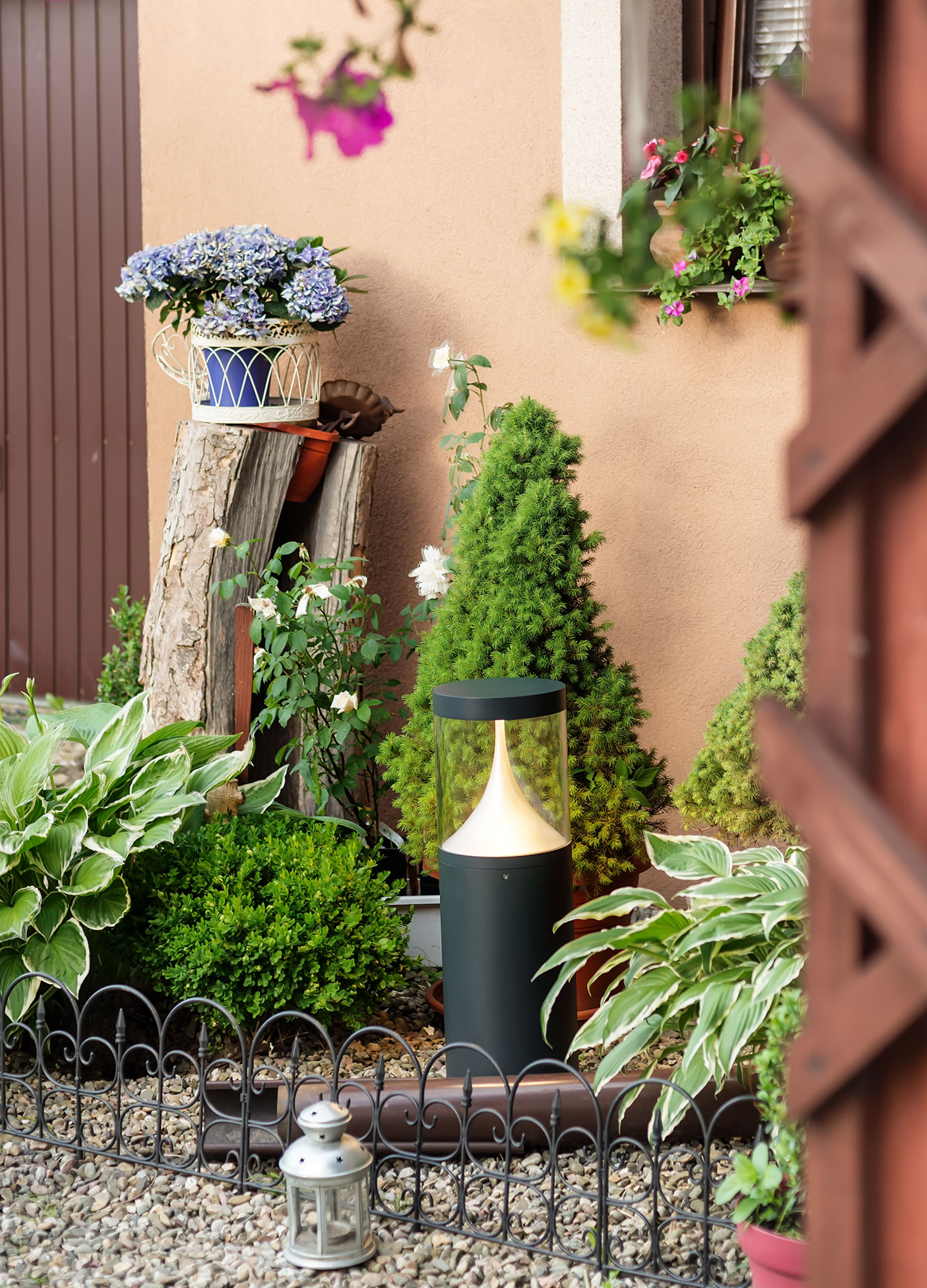 Stalp de iluminat ornamental pentru gradina echipat, grafit, 0.63ml, LED, 22W, 3000K, dimabil, Norlys, Egersund
