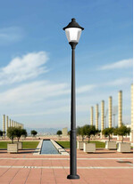 Stalp de iluminat modern pentru parcuri echipat, 4.3ml, E27, 60W, 3000K, Fumagalli, Gino 500, Ektor 3500