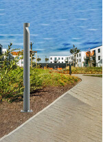 Stalp de iluminat modern pentru gradina echipat, 1.8ml, 16W, LED, 4000K, IP65, Bolux LO, ElmarCo