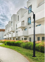 Stalp de iluminat modern pentru parcuri echipat, 4ml, 50W, LED, 6000K, negru, 1 brat, IP65, L.C, SV-002 C