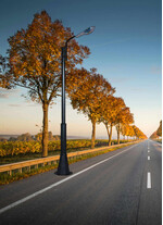 Stalp de iluminat modern pentru parcuri echipat, 4ml, 1 brat, E27, negru, IP65, S1